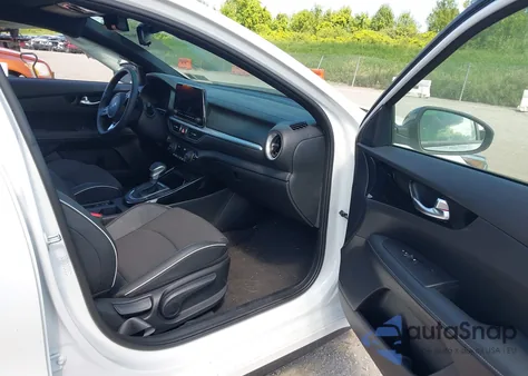 2024 Kia Forte Gt-Line from USA, damaged, VIN 3KPF54AD5RE813245